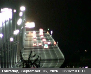I-80 : SFOBB METERING DOWNSTREAM live camera view