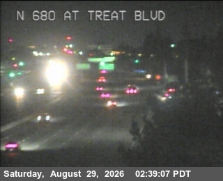 TV219 -- I-680 : AT TREAT BL live camera view