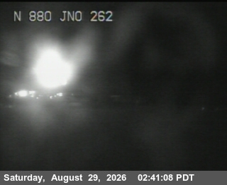 TVB27 -- I-880 : AT JNO MISSION OR live camera view