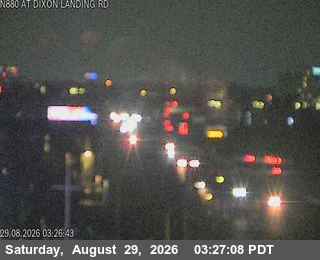 TVB00 -- I-880 : AT DIXON LANDING RD live camera view