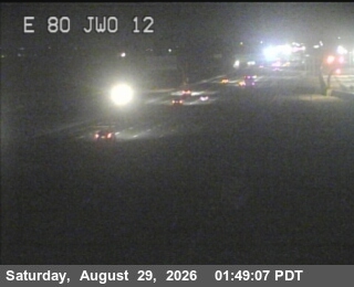 TV977 -- I-80 : AT JWO JCT 12 live camera view