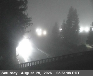 TV155 -- US-101 : AT BEFORE WILFRED AV live camera view