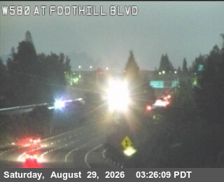 TVA97 -- I-580 : AT FOOTHILL BLVD live camera view