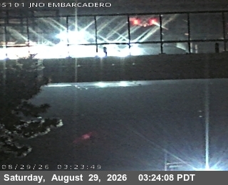 TV437 -- US-101 : AT JNO EMBARCADERO RD live camera view