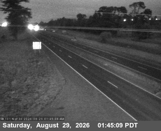 US-101 : North Of SR-36 - Looking North (C003) live camera view