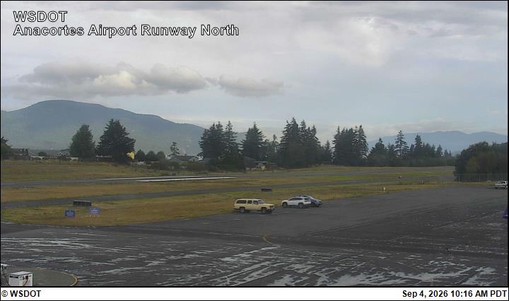 Anacortes Airport North live camera view