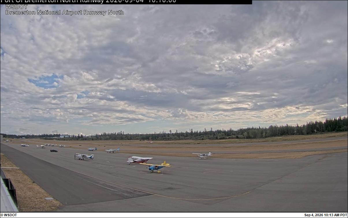 Bremerton National Airport North live camera view