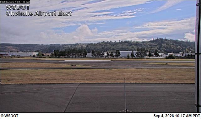 Chehalis-Centralia Airport East live camera view