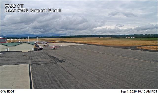 Deer Park Municipal Airport North live camera view