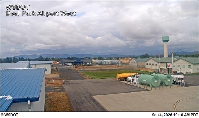 Deer Park Municipal Airport West live camera view