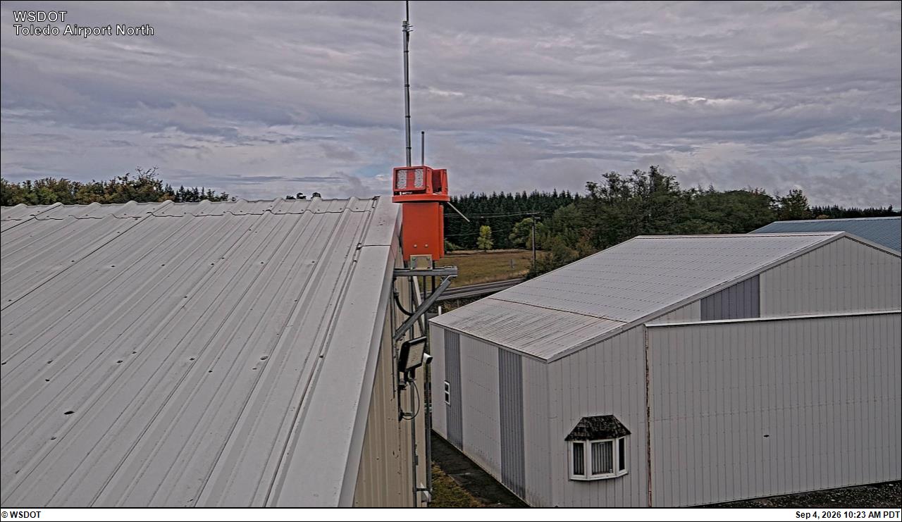Ed Carlson Memorial – S Lewis County Airport North live camera view