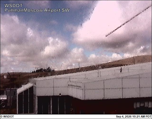 Pullman-Moscow Regional Airport Southwest live camera view