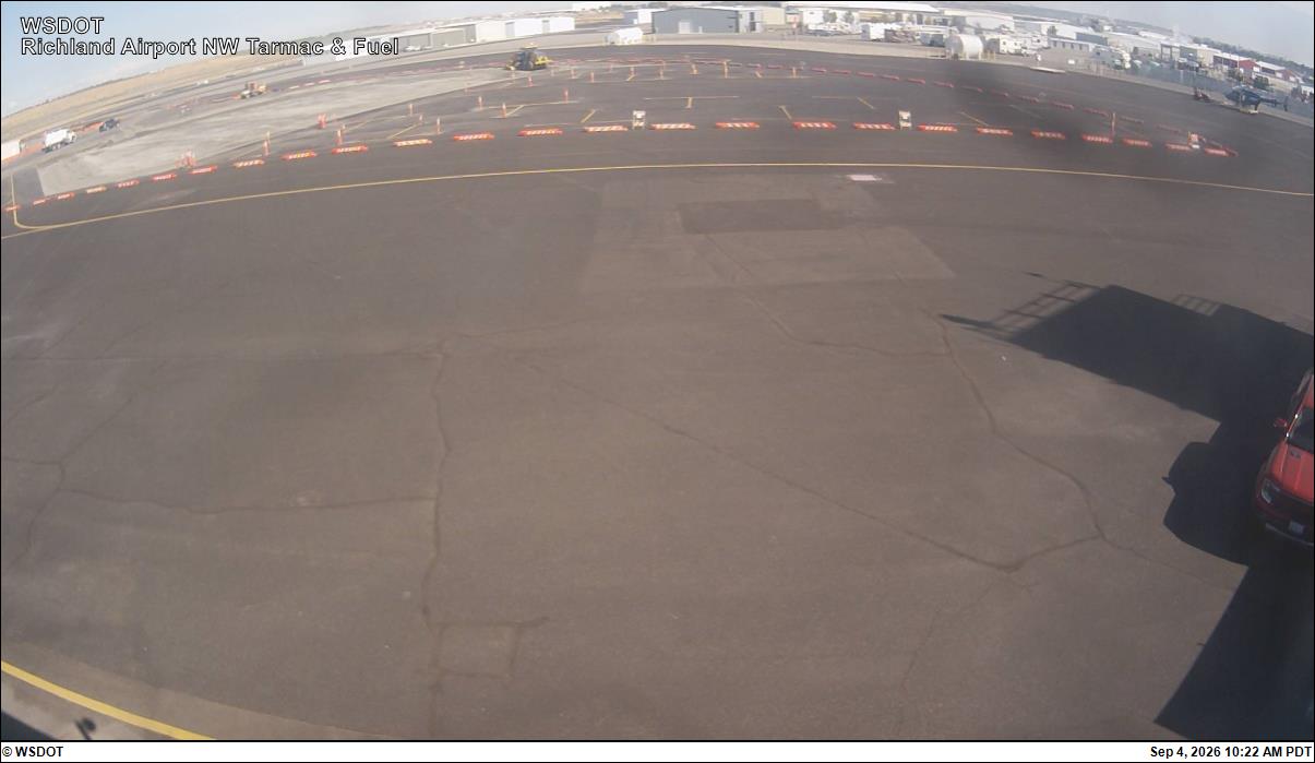 Richland Airport Tarmac and Fuel live camera view