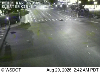 Sleater-Kinney @ Martin Way (Olympia) live camera view