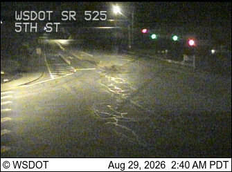 SR 525 at MP 8.2: 5th St North - WSF Mukilteo live camera view