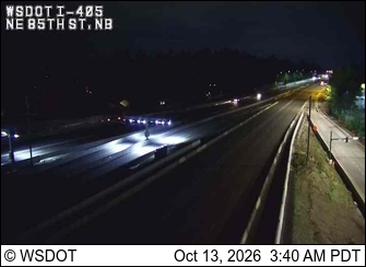 I-405 at MP 18.17: NE 85th St, NB live camera view