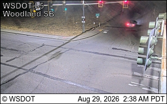 I-5 at MP 21.10: Woodland SB Signal live camera view