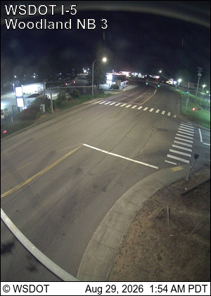 I-5 at MP 21.20: Woodland NB Signal live camera view