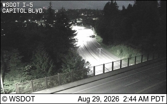 I-5 at MP 104.8: Capitol Blvd live camera view