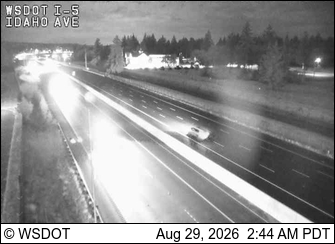 I-5 @ MP 119.7: Idaho Ave live camera view