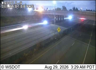 I-5 at 133.41: Delin St SB VMS live camera view