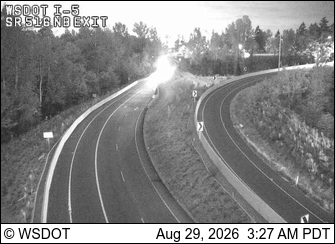 I-5 at MP 149.0: SR 516, NB Exit live camera view