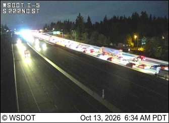 I-5 @ MP 149.98: S 222nd St live camera view