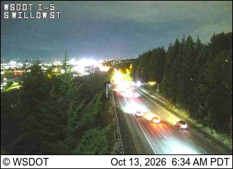 I-5 at MP 160.4: S Willow St live camera view
