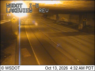 I-5 at MP 167: Lakeview Express Lanes live camera view