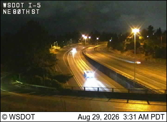 I-5 at MP 171.2: NE 80th St live camera view