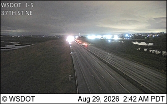 I-5 at MP 197.5: 37th St NE live camera view