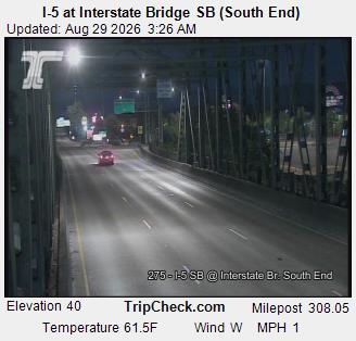 I-5 at Interstate Bridge SB, south end live camera view