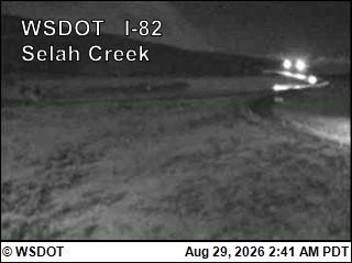 I-82 at MP 22.4: Selah Creek Rest Area live camera view