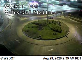 I-82 at MP 36.5: Valley Mall Blvd Interchange live camera view