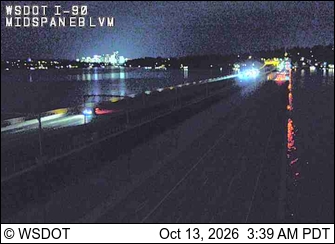 I-90 at MP 5: Floating Bridge Midspan live camera view