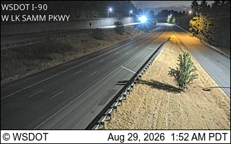 I-90 at MP 13.5: W Lk Sammamish Pkwy live camera view