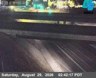 FRE-168-AT HERNDON AVE live camera view