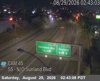 I-5 : (45) N/O Sunland Blvd live camera view