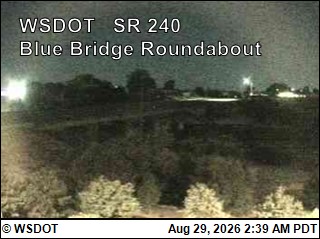 SR 240 at MP 43.1: Blue Bridge Roundabout live camera view