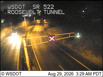 SR 522 at MP 0.4: Roosevelt Tunnel live camera view