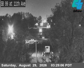 KER-99-AT 11TH AVE live camera view