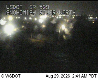 SR 529 at MP 4.1: Snohomish River North live camera view