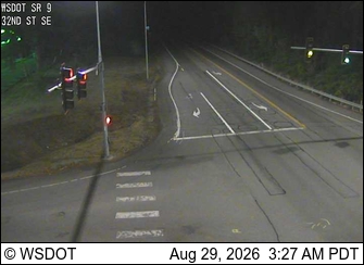 SR 9 at MP 13.3: 32nd St SE live camera view