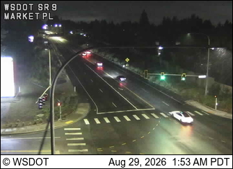 SR 9 at MP 15.4: Market Pl live camera view