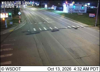 US 101 at MP 250.6: Brook Ave live camera view