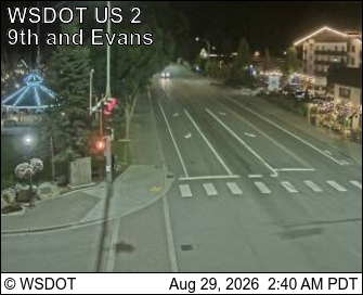 US 2 at MP 99.9: Leavenworth live camera view