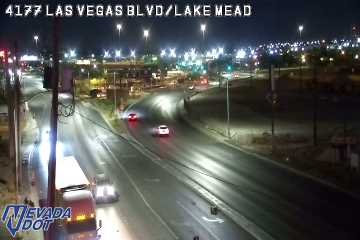 Las Vegas Blvd & Lake Mead Blvd live camera view