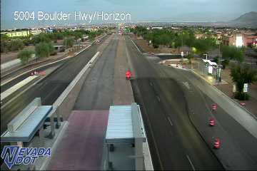 Boulder Hwy & Horizon Dr-RacetrackRd live camera view