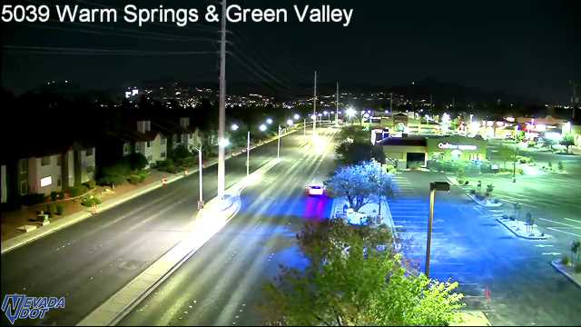 Green Valley Pkwy & Warm Springs Rd live camera view