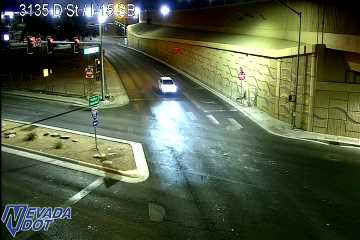 D St & I-15 SB live camera view